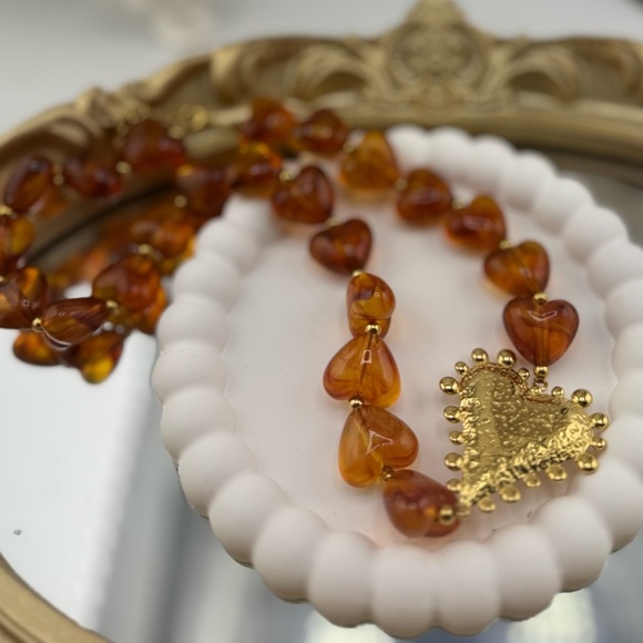 Anthropologie Bold Heart Statement Necklace Resin Beads Stainless Steel Pendant - Picture 5 of 11